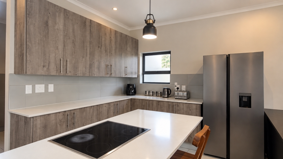 3 Bedroom Property for Sale in Parklands North Western Cape